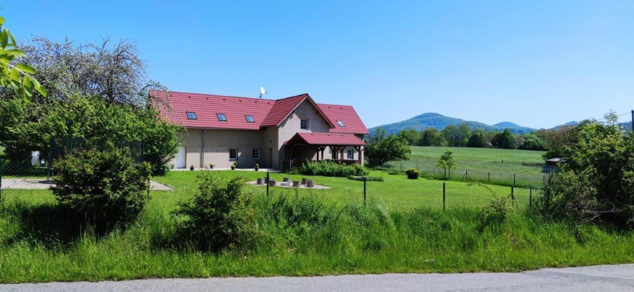 Česká Kamenice Apartmany Filipov מראה חיצוני תמונה