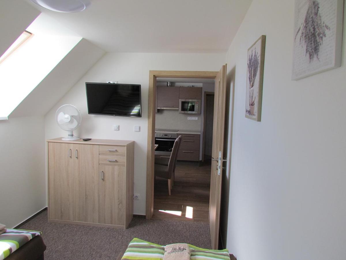 Česká Kamenice Apartmany Filipov מראה חיצוני תמונה